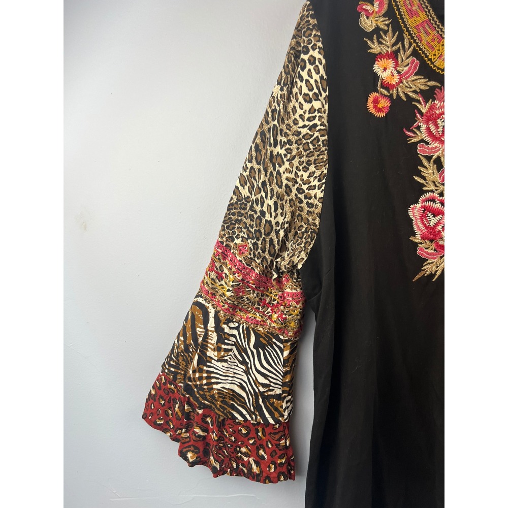 Calessa Bell Sleeve Embroidered Mixed Animal Print Boho Tunic Top SZ 2X Cruise - Picture 4 of 7